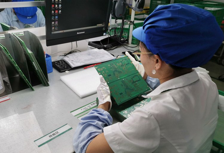 ispezione visiva del pcb